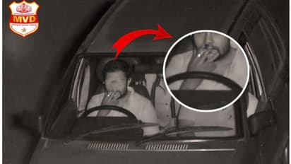 'ചെറിയൊരു തീപ്പൊരി മതി, വന് ദുരന്തത്തിന് കാരണമാകാന്'; വാഹനങ്ങള്ക്കുള്ളിലെ പുകവലിക്കാര്ക്കെതിരെ എംവിഡി