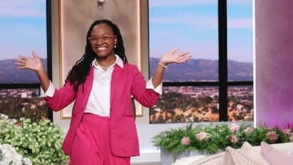 16 -ാം വയസ്സിൽ മുഴുവൻസമയ കോളേജ് അധ്യാപിക, ലോകത്തെ ഞെട്ടിച്ച് ഷാനിയ മുഹമ്മദ്