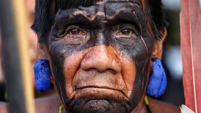 ലോകത്തിൽ നിന്നും ഒറ്റപ്പെട്ട് ജീവിക്കുന്ന നാല് ഗോത്രങ്ങൾ, ഇവരുടെ ഭാഷയും സംസ്കാരവും ഇവർക്ക് മാത്രം സ്വന്തം