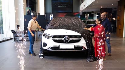 ಆರ್ಟಿಕಲ್ 370 ಯಶಸ್ಸಿನ ಬೆನ್ನಲ್ಲೇ ದುಬಾರಿ ಬೆಂಜ್ GLC ಕಾರು ಖರೀದಿಸಿದ ಪ್ರಿಯಾ ಮಣಿ!