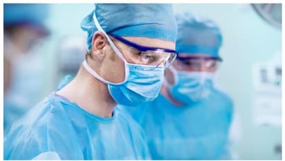 ബോഡിബില്ഡിംഗിന് 'സിങ്ക്' ലോഹം സഹായകരമാകുമെന്ന് കരുതി യുവാവ് കഴിച്ച വസ്തുക്കള് കണ്ട് ഡോക്ടര്മാര് ഞെട്ടി!