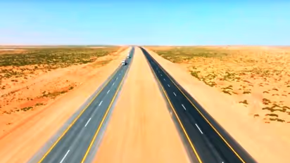 ഇനി ഖത്തറിലേക്കും യുഎഇയിലേക്കും യാത്രാസമയം ഒരു മണിക്കൂർ കുറയും; സൗദി അറേബ്യയിൽ പുതിയ റോഡ് തുറന്നു 