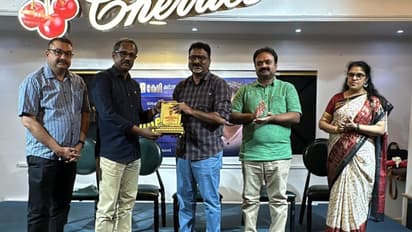 സാഹിത്യകാരൻ പി എൻ ഗോപീകൃഷ്ണന് സ്വീകരണമൊരുക്കി റിയാദ് കേളി കലാസാംസ്കാരിക വേദി 