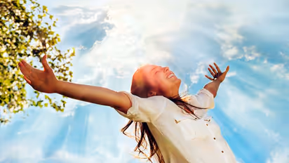 രാവിലെ ഇളംവെയില് കൊള്ളുന്നത് കൊണ്ടുള്ള ഗുണങ്ങള് അറിയാം...