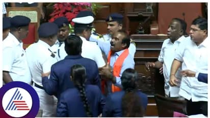 ಪರಿಷತ್‌ ಗದ್ದಲ ತಾರಕ್ಕಕ್ಕೆ, ರವಿಕುಮಾರ್-ಜಬ್ಬಾರ್ ನಡುವಿನ ಗಲಾಟೆ ನಿಲ್ಲಿಸಲು ಮಾರ್ಷಲ್‌ಗಳ ಎಂಟ್ರಿ!