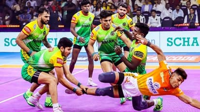 3 முறை சாம்பியன் பாட்னா பைரேட்ஸை வீழ்த்தி இறுதிப் போட்டிக்கு சென்ற புனேரி பல்தான்!