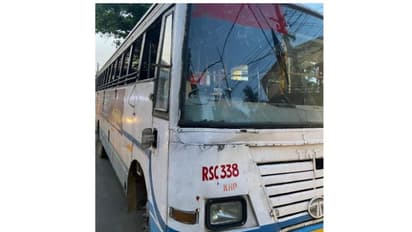 ജാക്കി ലിവർ ഉപയോഗിച്ച് കെഎസ്ആർടിസി ബസിന്റെ ചില്ല് തകർത്തു; പ്രൈവറ്റ് ബസ് ജീവനക്കാർ അറസ്റ്റിൽ