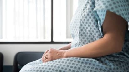 কেন পুরুষদের তুলনায় মেয়েদের স্ট্রোকের ঝুঁকি বেশি! কারণ জানলে আঁতকে উঠবেন