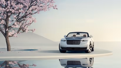 ഈ കാറിന്റെ വില കേട്ടാൽ സാക്ഷാൽ അംബാനിയുടെ പോലും കിളിപോകും! ഇതാ ഭൂമിയിലെ സ്വർഗ്ഗം!