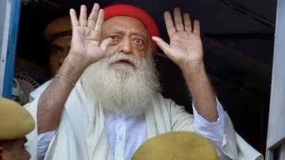 Supreme Court News: शीर्ष अदालत का रेप के दोषी आसाराम को जमानत से इंकार, हाईकोर्ट जाने को कहा, जाने वजह