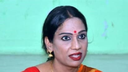 పవన్ కళ్యాణ్ జీవితాలు నాశనం చేస్తున్నాడు, రోడ్డుకెక్కిన ట్రాన్స్ జెండర్! తీవ్ర ఆరోపణలు!