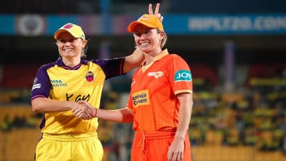 WPL 2024: తీరు మారలేదు.. గుజరాత్పై యూపీ వారియర్స్ విజయం!