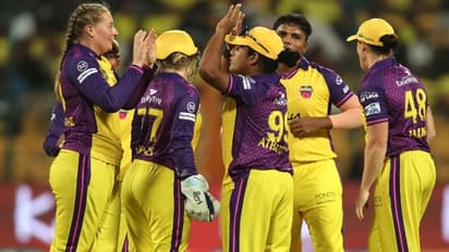 ஷோஃபி எக்லெஸ்டோன் சுழலுக்கு திணறிய குஜராத் – கார்ட்னர், லிட்ச்பீல்டு தாக்குபிடிக்க 142 ரன்கள் எடுத்த ஜிஜி!