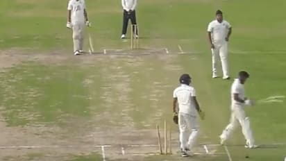 'ഇങ്ങനെ വിക്കറ്റ് വലിച്ചെറിയാന്‍ ഉളുപ്പില്ലേ'; ഒത്തുകളി ആരോപണം! ക്രിക്കറ്റ് വീഡിയോകള്‍ പങ്കുവെച്ച് സൂപ്പർ താരം