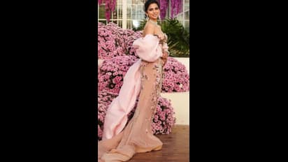 ಅಂಬಾನಿ ಮಗಳ ರಾಯಲ್‌ ಲುಕ್‌, ಲಂಡನ್ ಫ್ಯಾಷನ್ ಡಿಸೈನರ್‌ನ ಪಿಂಕ್‌ ಗೌನ್‌ನಲ್ಲಿ ಮಿಂಚಿದ ಇಶಾ!