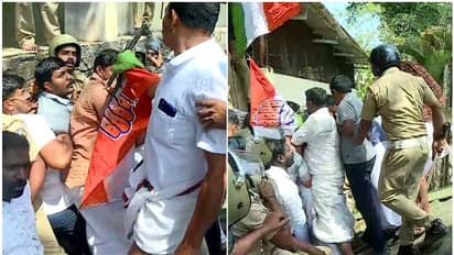 സിദ്ധാർത്ഥൻ്റെ മരണം; കോൺഗ്രസ് പ്രവർത്തകരും പൊലീസും തമ്മിൽ ഉന്തും തള്ളും; മാർച്ചിൽ സംഘർഷം