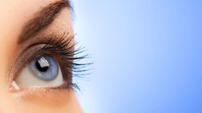 കണ്ണുകളുടെ ആരോഗ്യത്തിന് വേണം ഈ അഞ്ച് വിറ്റാമിനുകള്...