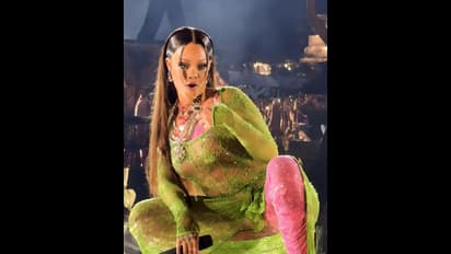 ಜಾಮ್‌ನಗರದ ತಾಪ ಹೆಚ್ಚಿಸಿದ ರಿಹಾನ್ನಾ ಡಾನ್ಸ್‌: ಇವಳೇನು ಚಡ್ಡಿ ಹಾಕಿಲ್ವಾ ಎಂದ ನೆಟ್ಟಿಜೆನ್ಸ್