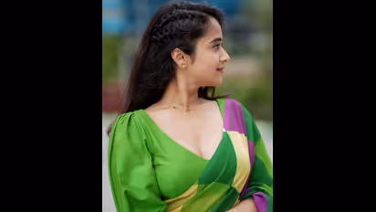 ఏ సిచ్యువేషన్ లో అయినా నా సమాధానం ఒక్కటే.. దీప్తి సునైనా కామెంట్స్ షణ్ముఖ్ గురించేనా.. 