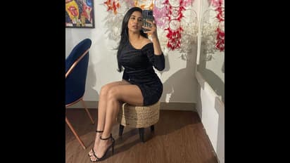 Daksha Nagarkar :  పవిత్రమైన వృత్తిలో ఉండాల్సిన దక్ష నాగర్కర్... ఇలా మంటలు రేపుతోంది!