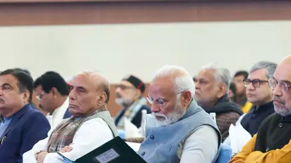 BREAKING: Halt delivery of Viksit Bharat messaging over WhatsApp: EC tells MeitY