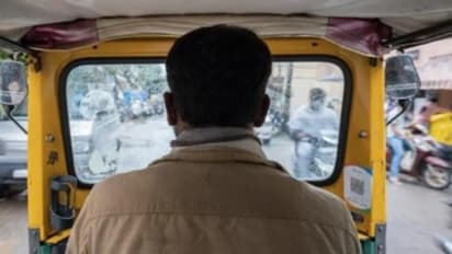 ಹೇ ಪ್ರಭು ಏನಿದು? ಒಂದು ಆಟೋದಲ್ಲಿ 19 ಮಂದಿ, ವಿಡಿಯೋ ನೋಡಿ ಪೊಲೀಸರೇ ಶಾಕ್