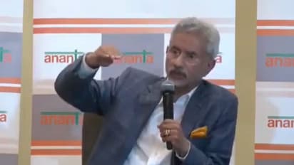 நாங்களா கொடுமைப்படுத்துறோம்? மாலத்தீவு அதிபரை சாடிய வெளியுறவு அமைச்சர் ஜெய்சங்கர்!