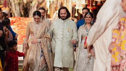 best photos from anant ambani radhika merchant pre wedding