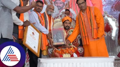 ಕಾರವಾರ:  ಅರುಣ್ ಯೋಗಿರಾಜ್ ಗೆ ಪ್ರತಿಷ್ಠಿತ 'ಅಭಿನವ ಅಮರಶಿಲ್ಪಿ' ಪ್ರಶಸ್ತಿ ಪ್ರದಾನ