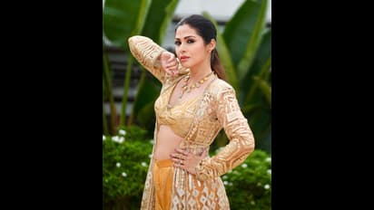 Sada Latest Look : సదా లేటెస్ట్ లుక్.. ‘జయం’ బ్యూటీ గ్లామర్ కు పులుపెక్కిపోవడం ఖాయం.!