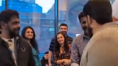 കളംനിറയാൻ ഖുറേഷി, അമേരിക്കയില്‍ നിന്നുള്ള വീഡിയോയില്‍ സ്റ്റൈലായി മോഹൻലാല്‍