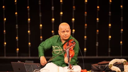 யக்‌ஷா 2ஆம் நாள் விழா: மனதை மயக்கிய குமரேஷின் வயலின் இசை! சுஹாசினி, சுதா ரகுநாதன் பங்கேற்பு