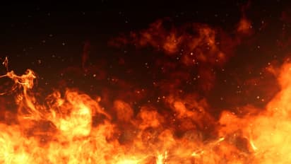 ದಾಬಸ್‌ಪೇಟೆ: ಮದ್ಯಕ್ಕೆ ಕಾಸು ಕೊಡದಿದ್ದಕ್ಕೆ ಮನೆಗೆ ಬೆಂಕಿಯಿಟ್ಟ ಭೂಪ..!