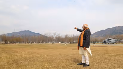 PM Modi in Srinagar, enjoys majestic view of Shankaracharya Hill; See pics