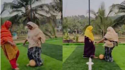 മലപ്പുറത്തെ ഇത്താത്തമാർക്കൊരാഗ്രഹം, ടർഫിലൊന്ന് പന്തുതട്ടണം; പൊടിപാറിയ കളി 3 ദിവസം കൊണ്ട് കണ്ടത് 10 ലക്ഷം