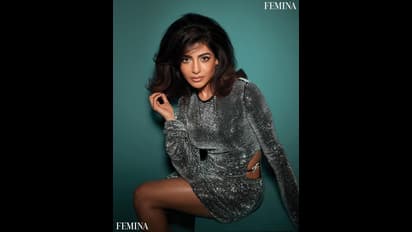 Samantha :  షాకిస్తున్న సమంత లేటెస్ట్ ఫోటో షూట్.. దారుణంగా ట్రోలింగ్ 