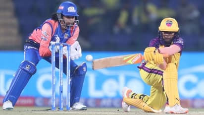 கடைசி வரை போராடிய யுபி வாரியர்ஸ் – 42 ரன்கள் வித்தியாசத்தில் வெற்றி பெற்று 2ஆவது இடத்திற்கு முன்னேறிய மும்பை!