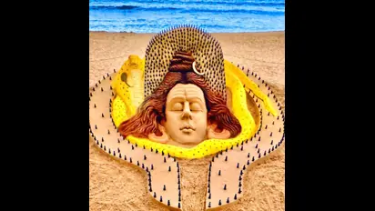 Celebrating Maha Shivaratri: A divine display by Sudarsan Pattnaik