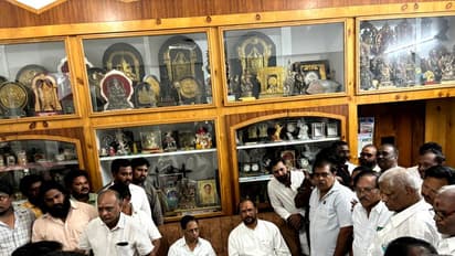 40 ఏళ్లుగా రాజకీయ ప్రత్యర్థులు చేతులు కలిపారు: దాడి ఇంటికి కొణతాల 