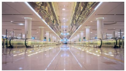 പ്രതികൂല കാലാവസ്ഥ; വിമാന യാത്രക്കാര്ക്ക് സുപ്രധാന മുന്നറിയിപ്പ്, സമയക്രമം മാറിയേക്കാമെന്ന് അധികൃതര്