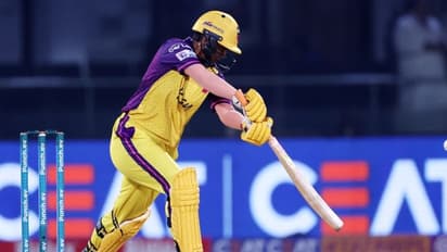 கையை விரித்த வீராங்கனைகள், கடைசி வரை நின்னு வித்தை காட்டிய தீப்தி சர்மா – 138 ரன்கள் எடுத்த யுபி வாரியர்ஸ்!