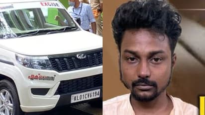 'യേ ക്യാഹേ ഭായ് ?', ഒരക്ഷരം മിണ്ടിയില്ല; മണക്കാട് അതിഥി തൊഴിലാളിയുടെ കയ്യിൽ 2 കിലോ കഞ്ചാവും ബ്രൗൺ ഷുഗറും!