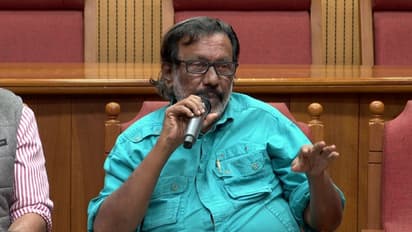'കേരളത്തില് സംസ്കാരിക നായകര്ക്ക് അഭിപ്രായം തുറന്ന് പറയാൻ ഒരു മടിയുമില്ല'; കുരീപ്പുഴ ശ്രീകുമാര്