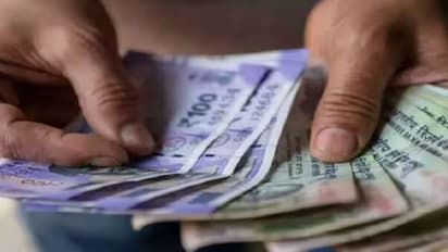 അംഗപരിമിതിയും നിത്യരോഗങ്ങളും, 600 രൂപയുടെ പെൻഷനുള്ളത് 38 മാസമായി കിട്ടിയില്ലെന്ന് മനുഷ്യവകാശ കമ്മീഷനിൽ പരാതി