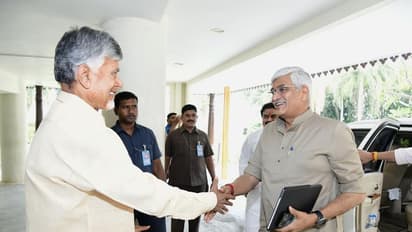  టీడీపీ-బీజేపీ-జనసేన సీట్ల షేరింగ్‌లో స్వల్పమార్పులు: ఏ పార్టీ ఎన్ని స్థానాల్లో పోటీ చేస్తుందంటే?