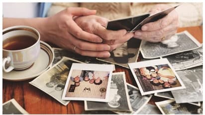 'ഫാമിലി ട്രീ'യുണ്ടാക്കാന്‍ കുടുംബാംഗങ്ങളുടെ ഡിഎന്‍എ പരിശോധിച്ച് അമ്മ; 26 -കാരി ഞെട്ടി, തന്‍റെ അച്ഛന്‍ !