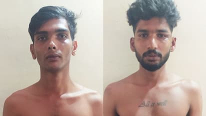 അടിച്ച് ഫിറ്റായി യുവാക്കളെ ഓടിച്ചിട്ട് തല്ലി, വീട് കയറിയും ആക്രമണം, ചെടിച്ചട്ടിയടക്കം തകർത്തു; പ്രതികൾ പിടിയിൽ