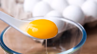 മുട്ടയുടെ മഞ്ഞയില് മാത്രമായുണ്ട് ഈ പത്ത് വിറ്റാമിനുകള്...