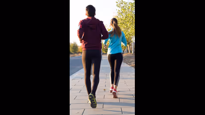 பவர் வாக் பற்றி தெரியுமா? உடல் எடையை குறைக்க இந்த 'வாக்கிங்' முறை தான் சிறந்தது!!