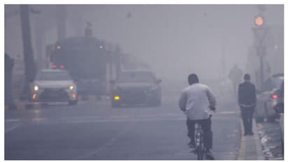 ഒന്നിന് പിറകെ ഒന്നായി അലര്‍ട്ട്, വീണ്ടും കാലാവസ്ഥ മാറ്റം; ദിവസങ്ങൾ നീണ്ട മഴ ശമിച്ചു, മൂടല്‍മഞ്ഞ് പുതച്ച് യുഎഇ 